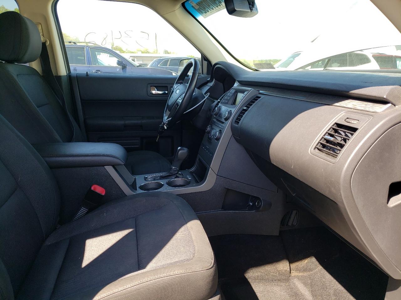 Photo 5 from auction – 2013 FORD FLEX SE with VIN 2FMGK5B88DBD39985