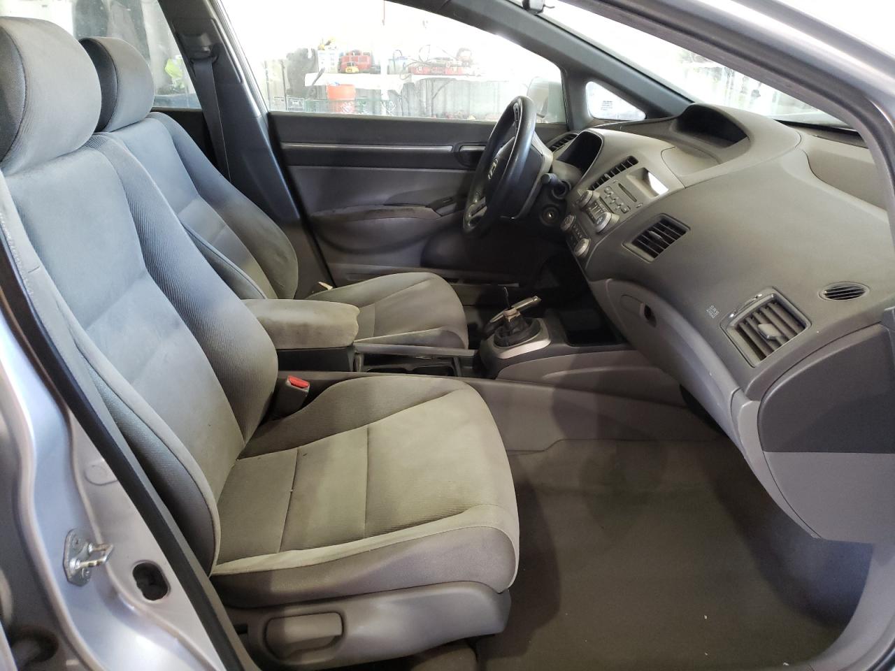 Photo 5 from auction – 2008 HONDA CIVIC EX with VIN 2HGFA15848H515216