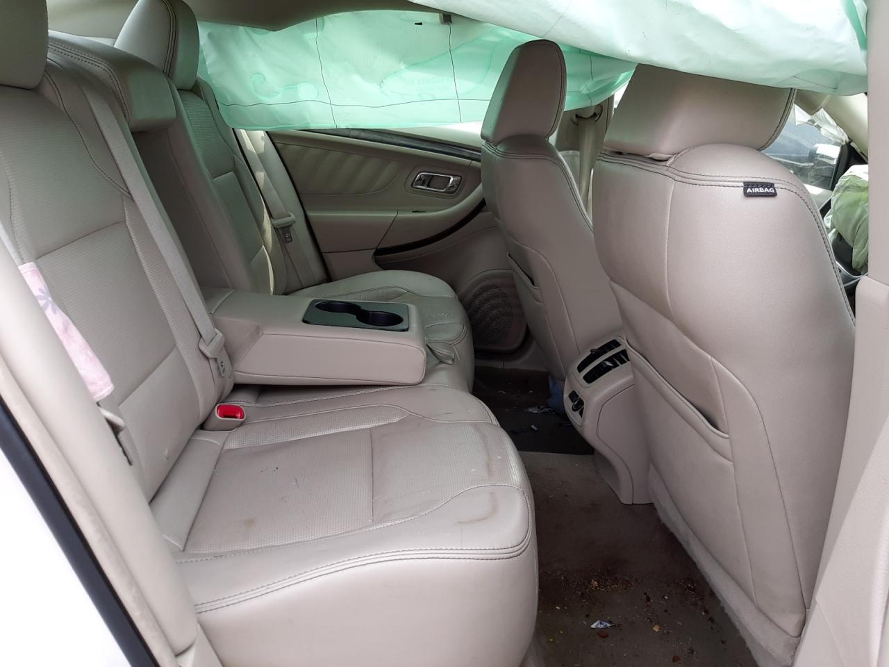 Photo 6 from auction – 2011 FORD TAURUS LIM with VIN 1FAHP2FW2BG167322