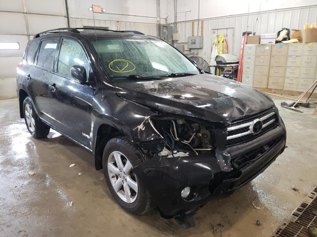 TOYOTA RAV4 LIMIT 2007 with VIN JTMBD31V376030531 - Photo from auction