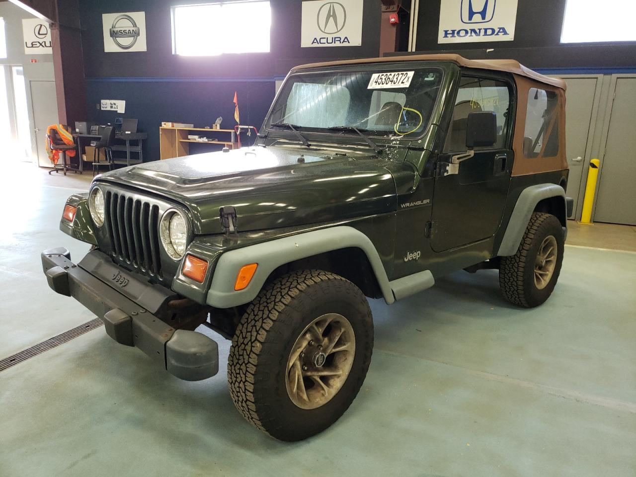 Photo 2 from auction – 1998 JEEP WRANGLER / with VIN 1J4FY29P0WP795348