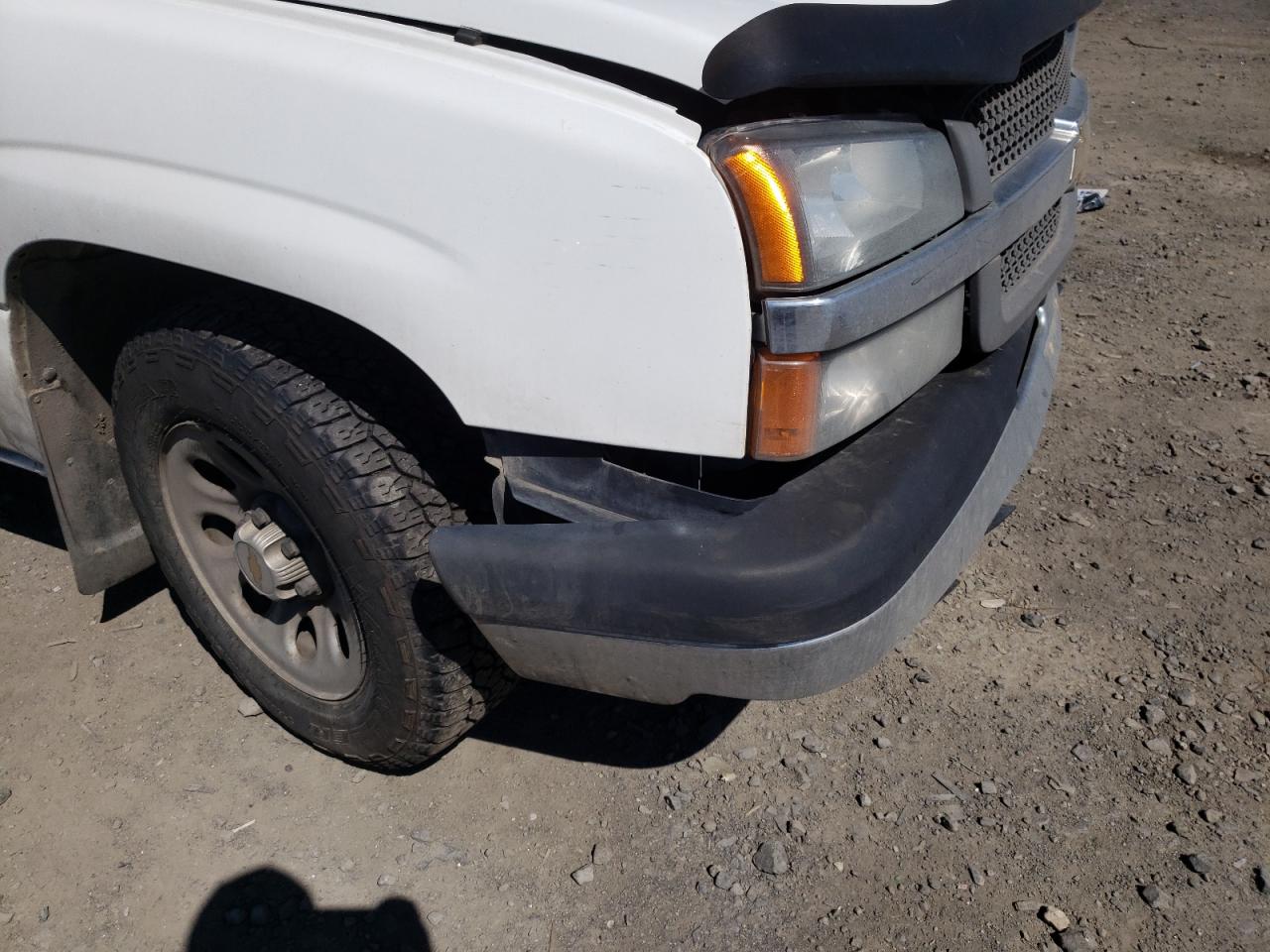 Photo 9 from auction – 2005 CHEVROLET SILVERADO with VIN 1GCEC19T65Z226658