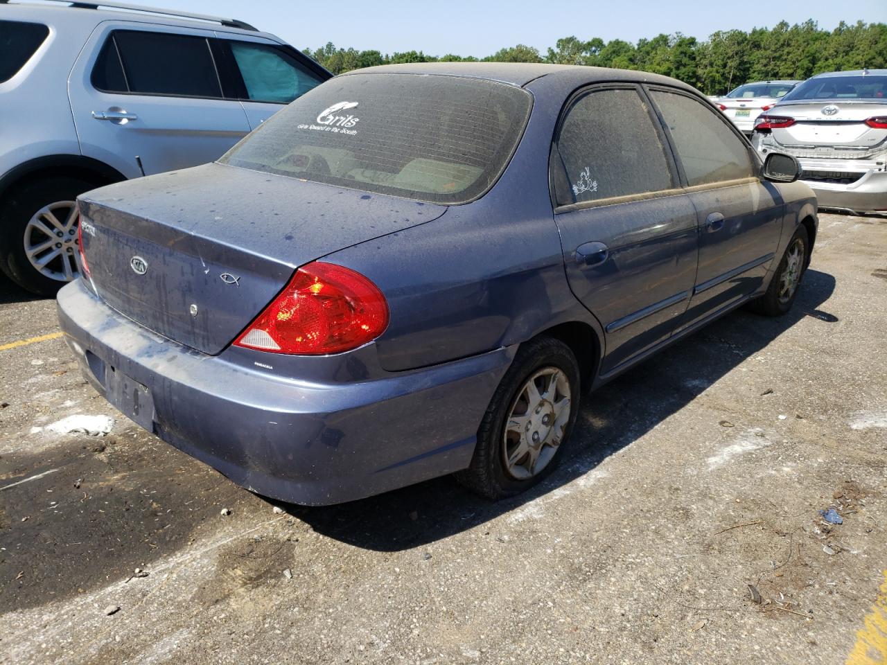 Photo 4 from auction – 2003 KIA SPECTRA BA with VIN KNAFB121X35261155
