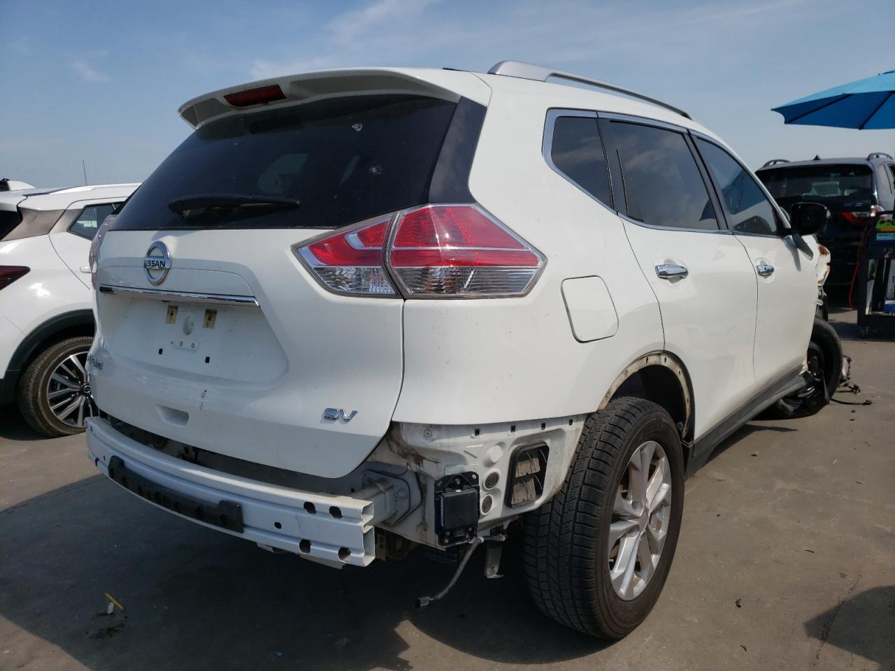 Photo 4 from auction – 2016 NISSAN ROGUE S with VIN KNMAT2MTXGP623073
