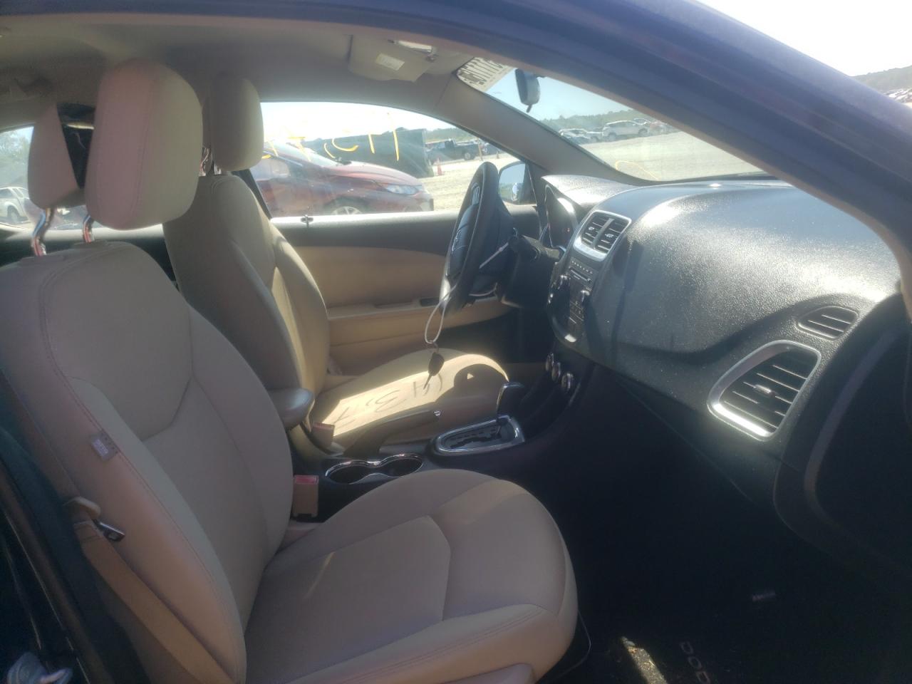 Photo 5 from auction – 2013 DODGE UK with VIN 1C3CDZAB6DN620645