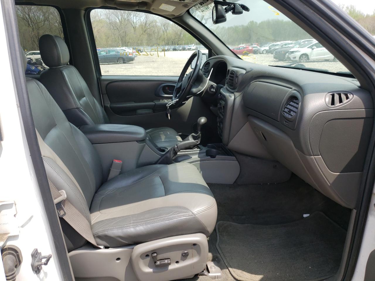 Photo 5 from auction – 2003 CHEVROLET TRAILBLAZE with VIN 1GNDT13S432307280