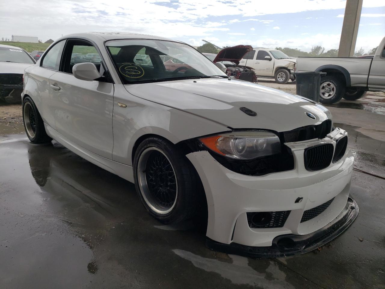 صورة رقم 1 من المزاد - 2013 BMW 135 I مع VIN WBAUC9C59DVY60876