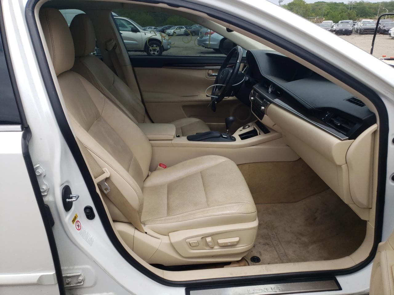 Photo 5 from auction – 2014 LEXUS ES 350 with VIN JTHBK1GG9E2113449