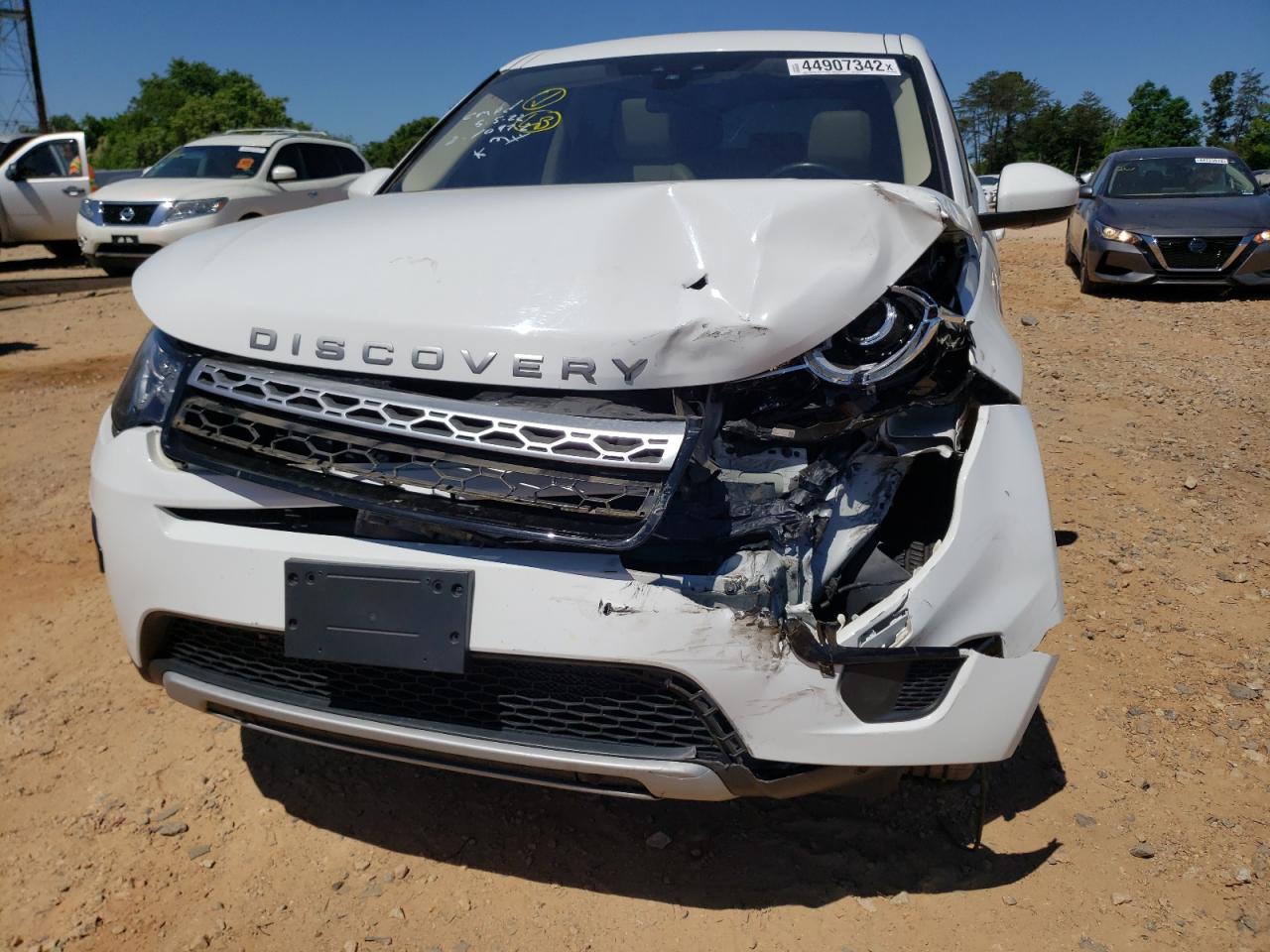 Photo 9 from auction – 2017 LAND ROVER DISCOVERY with VIN SALCR2BG0HH635797