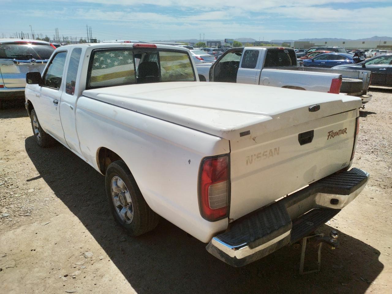 Photo 3 from auction – 2000 NISSAN FRONTIER K with VIN 1N6DD26S4YC332475