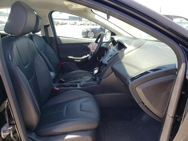 Foto 5 de la subasta – 2016 FORD FOCUS SE con VIN 1FADP3K21GL246373