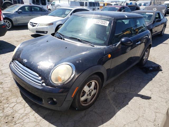 Photo 2 from auction – 2009 MINI COOPER with VIN WMWMF33529TW71297