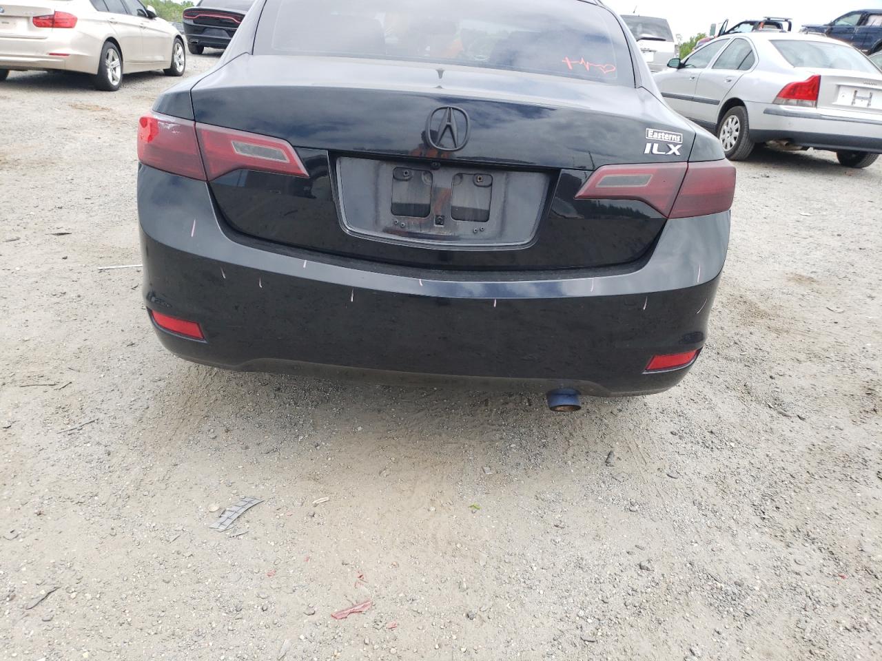 Photo 9 from auction – 2013 ACURA ILX 20 PRE with VIN 19VDE1F5XDE004462