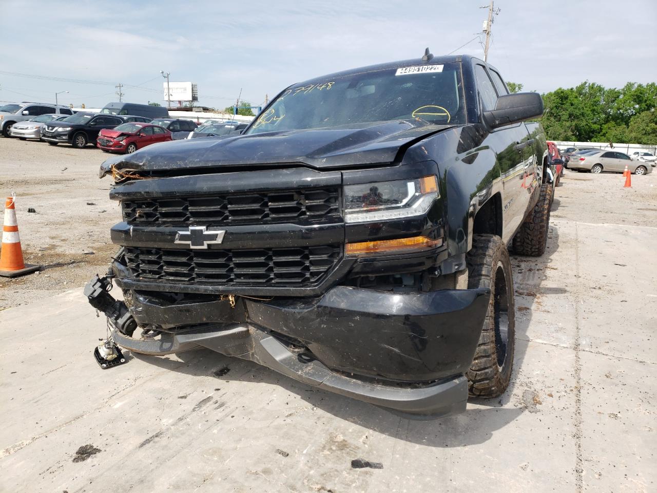 Photo 2 from auction – 2016 CHEVROLET SILVERADO with VIN 1GCVKPEC8GZ279148