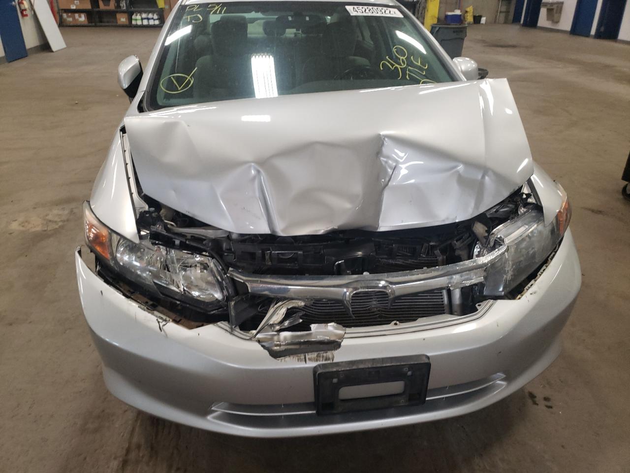 Photo 9 from auction – 2012 HONDA CIVIC LX with VIN 19XFB2F51CE017257