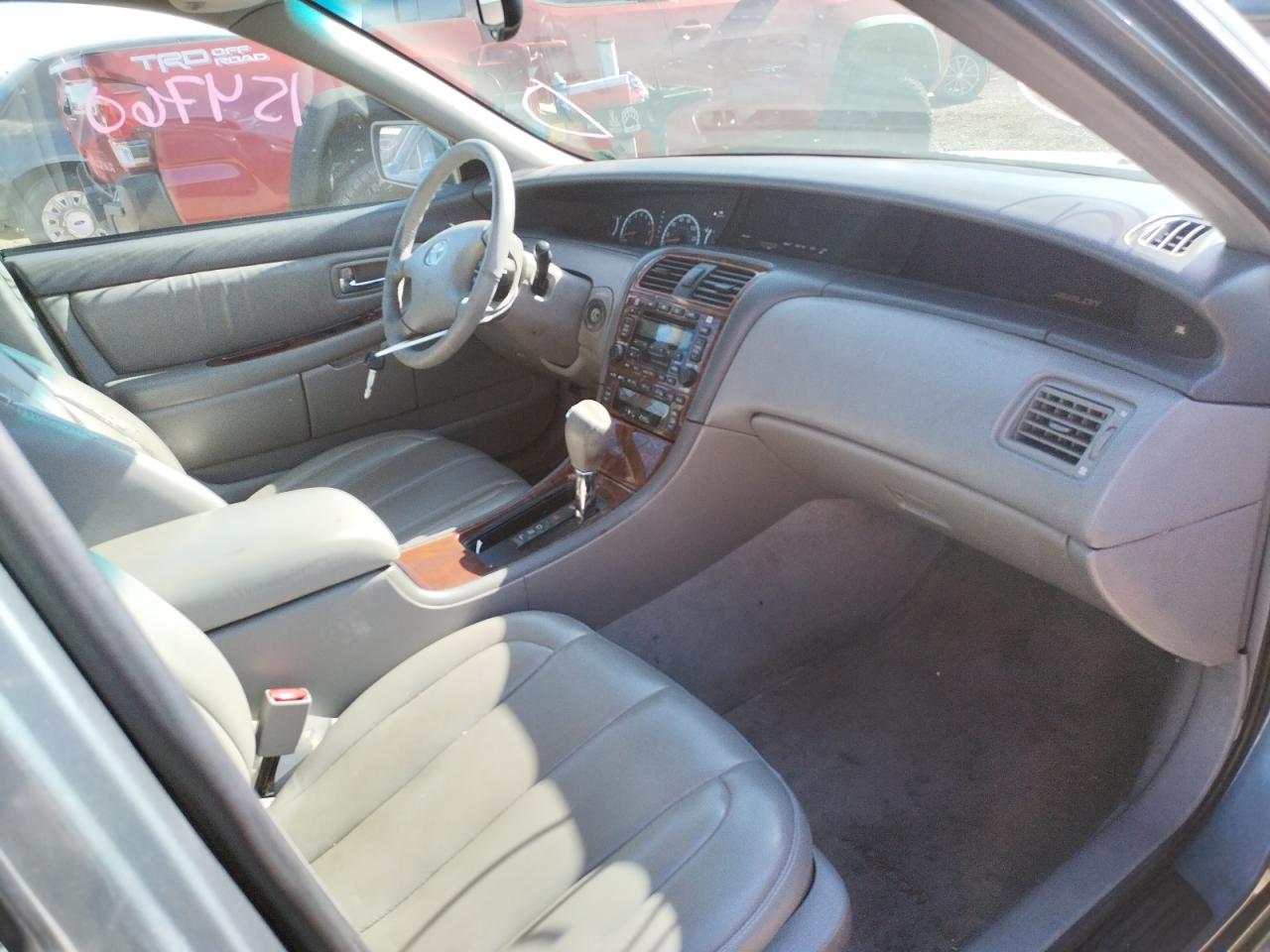 Photo 5 from auction – 2002 TOYOTA AVALON XL with VIN 4T1BF28B92U260039