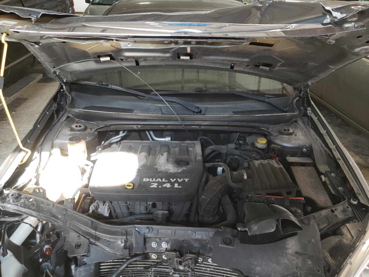 Photo 7 from auction – 2012 CHRYSLER 200 TOURIN with VIN 1C3CCBBB6CN135834