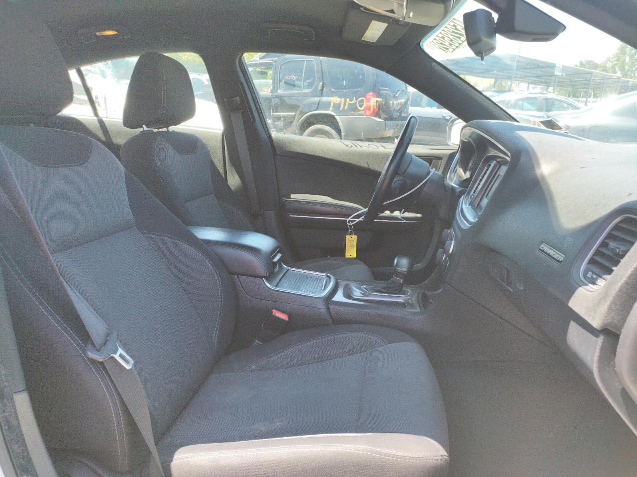 Photo 5 from auction – 2015 DODGE CHARGER SE with VIN 2C3CDXBG7FH768524