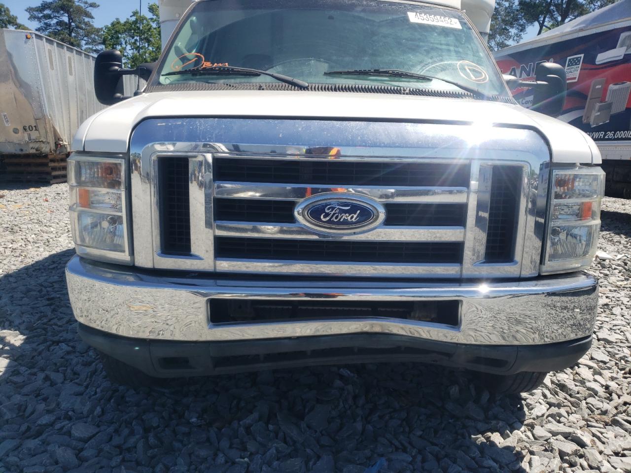 Photo 9 from auction – 2014 FORD ECONOLINE with VIN 1FDXE4FS3EDB09936
