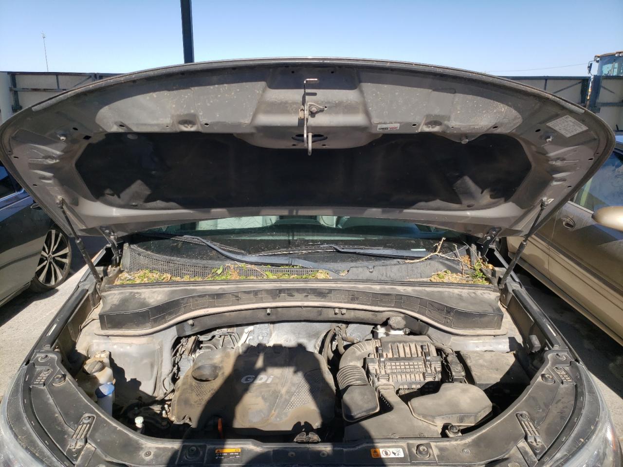 Photo 7 from auction – 2015 KIA SORENTO LX with VIN 5XYKT4A68FG591434