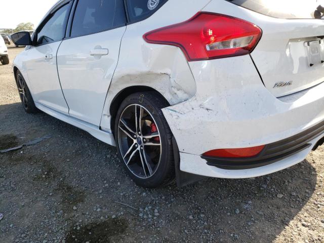 Photo 9 from auction – 2015 FORD FOCUS ST with VIN 1FADP3L9XFL294299