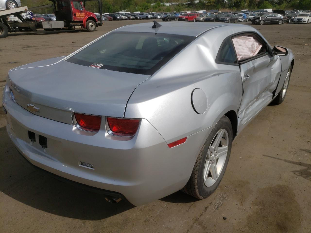 Photo 4 from auction – 2011 CHEVROLET CAMARO LT with VIN 2G1FB1ED0B9121750