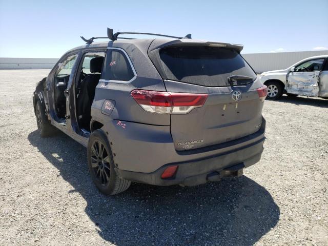 Photo 3 from auction – 2019 TOYOTA HIGHLANDER with VIN 5TDJZRFH4KS570403