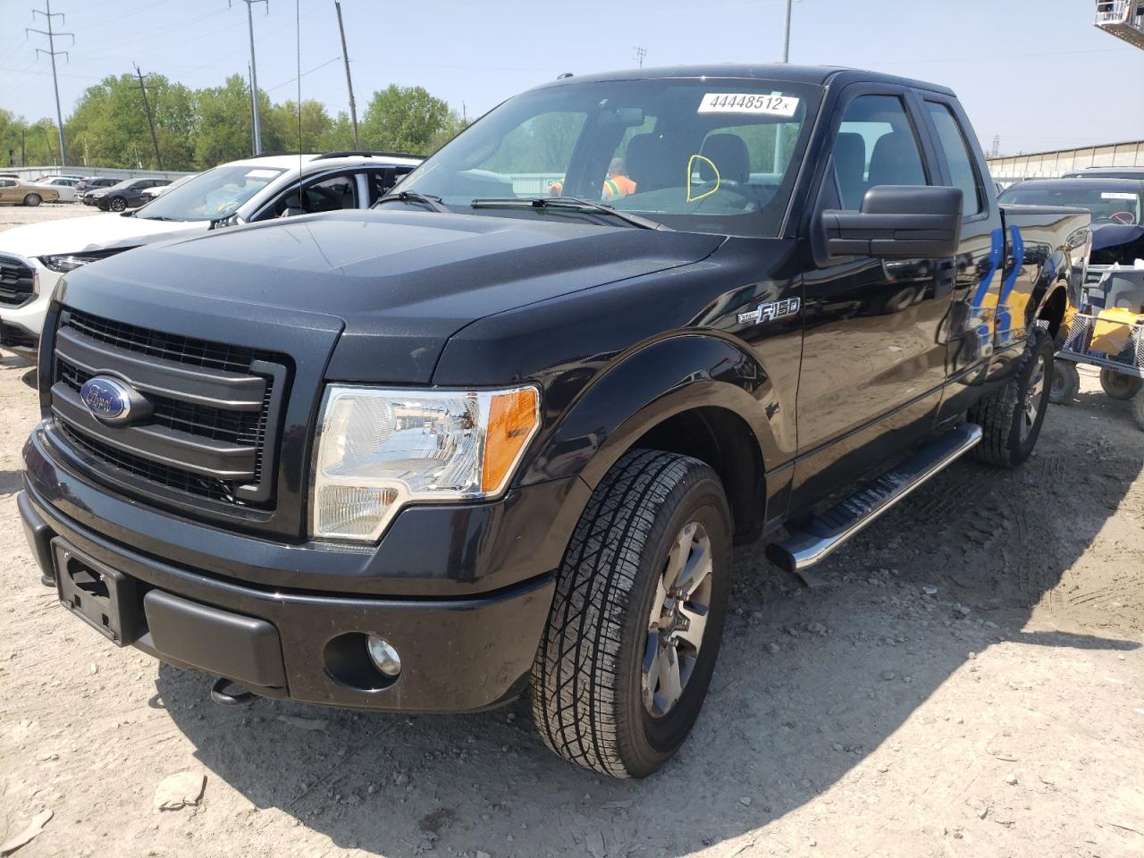 Photo 2 from auction – 2014 FORD F150 SUPER with VIN 1FTFX1EF2EFC41054