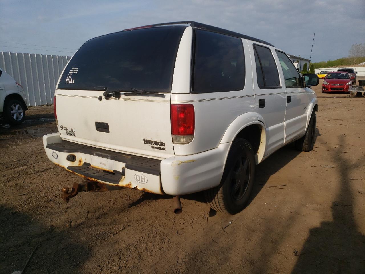 Photo 4 from auction – 2000 OLDSMOBILE BRAVADA with VIN 1GHDT13W0Y2215726