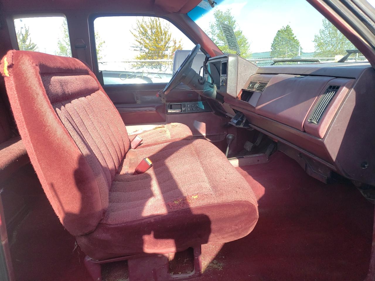 Photo 5 from auction – 1989 GMC SIERRA K15 with VIN 2GTEK19K6K1531298