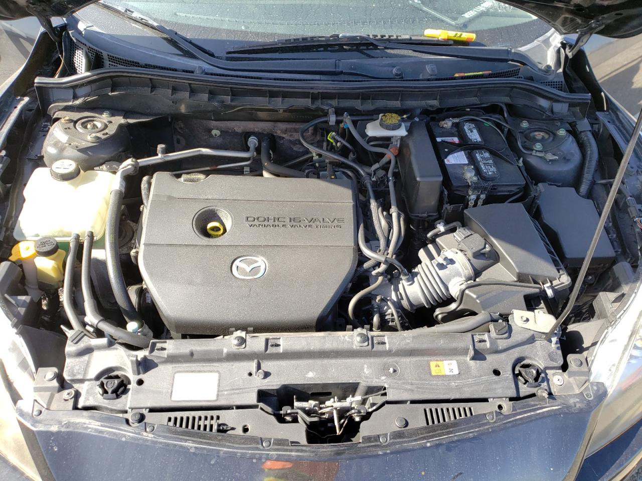 Photo 7 from auction – 2011 MAZDA 3 S with VIN JM1BL1W6XB1375599