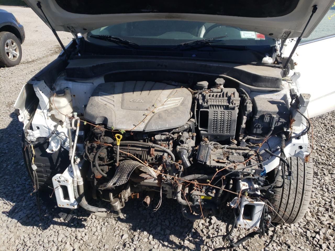 Photo 7 from auction – 2014 KIA SORENTO SX with VIN 5XYKWDA74EG487618