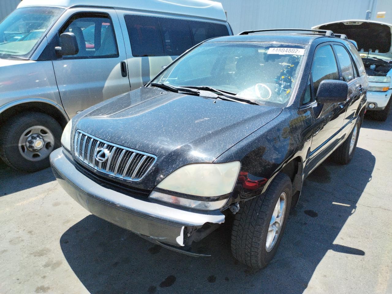 Photo 2 from auction – 2002 LEXUS RX 300 with VIN JTJGF10U620148711