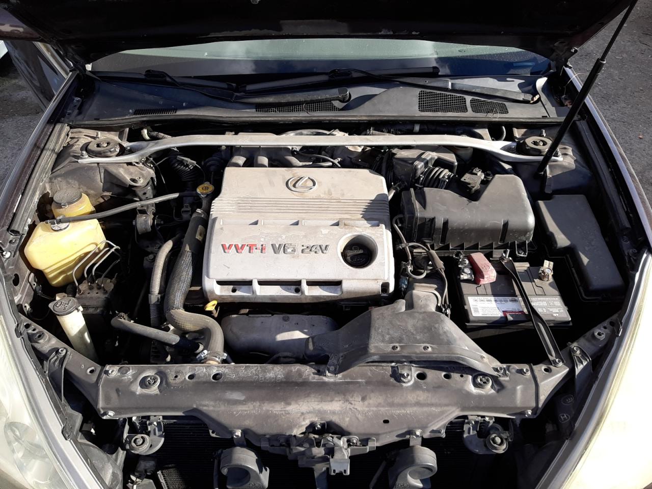 Photo 7 from auction – 2002 LEXUS ES 300 with VIN JTHBF30G020066068
