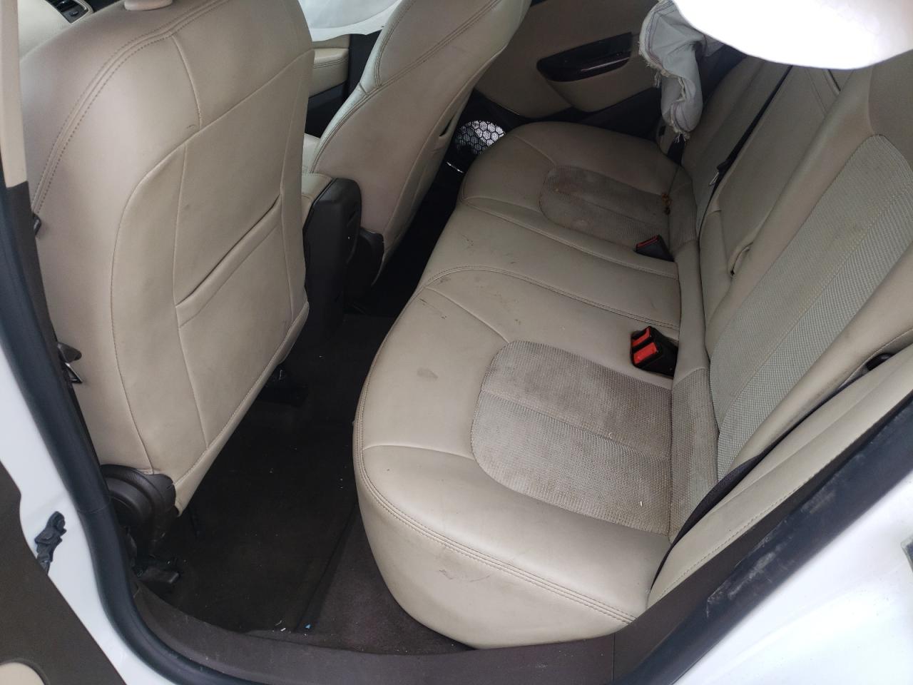 Photo 16 from auction – 2016 BUICK VERANO with VIN 1G4PP5SK7G4127316
