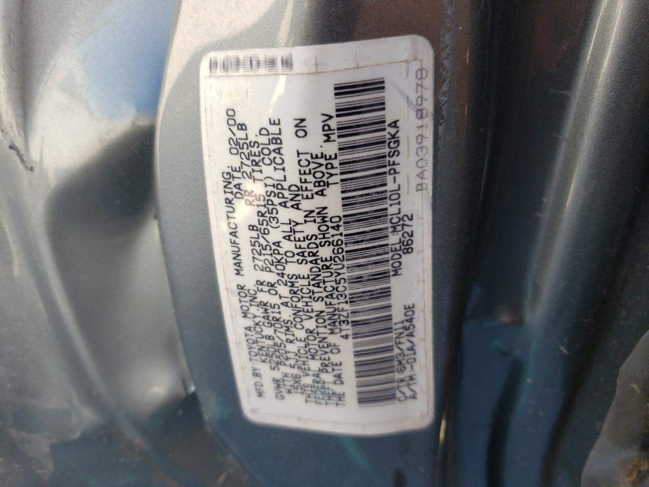 Photo 10 from auction – 2000 TOYOTA SIENNA LE with VIN 4T3ZF13C5YU266140