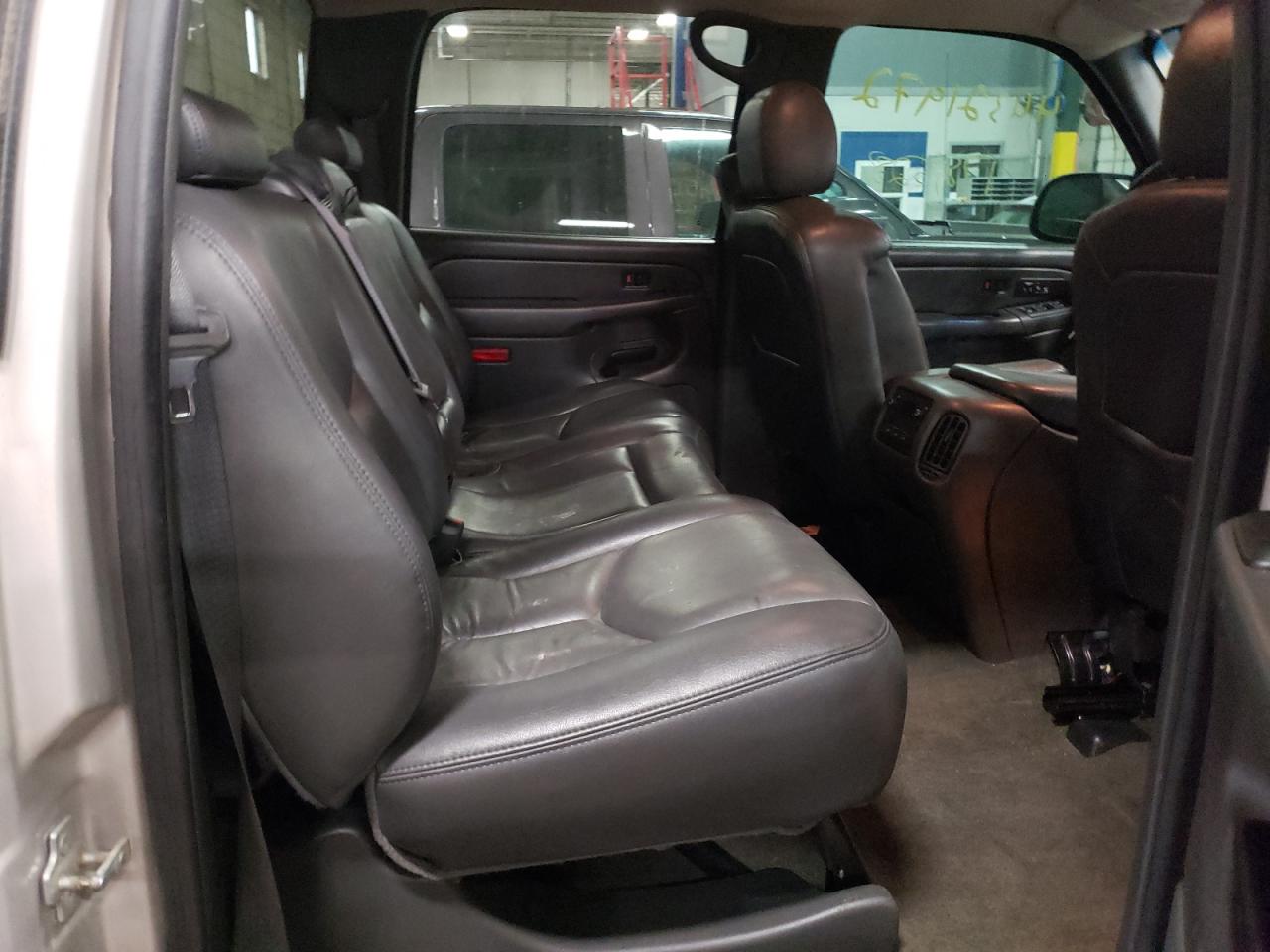 Photo 6 from auction – 2006 GMC SIERRA K25 with VIN 1GTHK23D96F144045