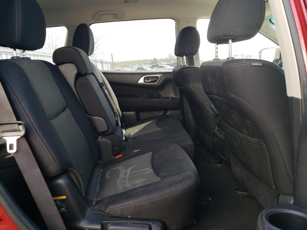 Photo 6 from auction – 2017 NISSAN PATHFINDER with VIN 5N1DR2MM2HC649000