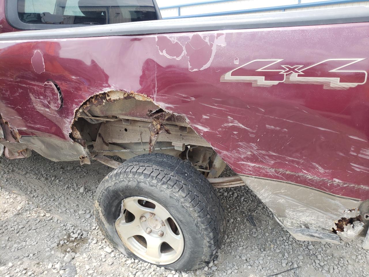 Zdjęcie 10 z aukcji – 2003 FORD F150 z VIN 1FTRX18L03NA24698