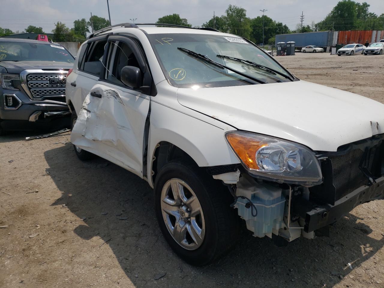 Photo 9 from auction – 2009 TOYOTA RAV4 with VIN JTMBF33VX9D005647