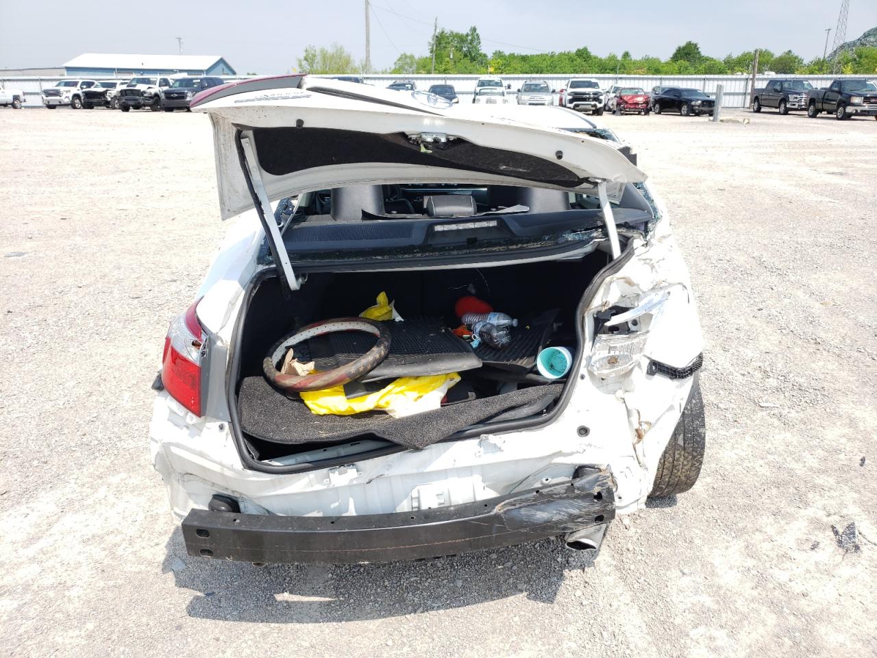 Photo 9 from auction – 2016 TOYOTA COROLLA L with VIN 5YFBURHE9GP563419