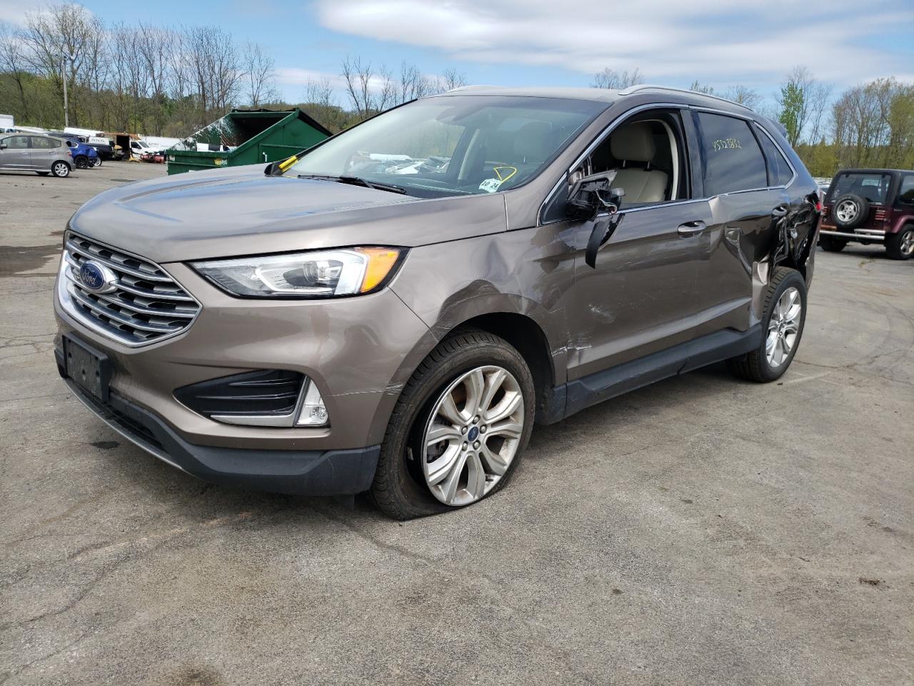 Photo 2 from auction – 2019 FORD EDGE TITAN with VIN 2FMPK4K99KBC63936