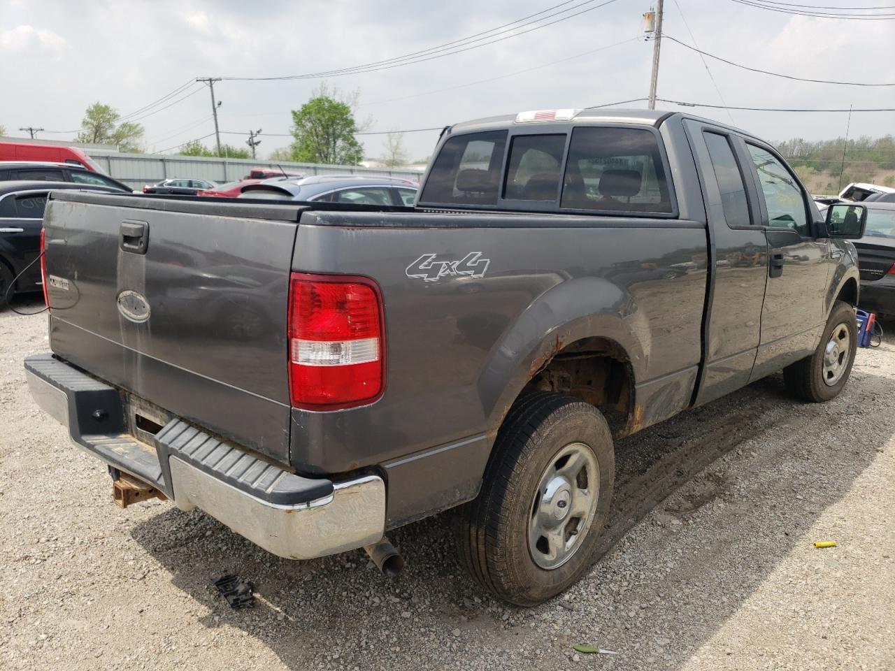 Photo 4 from auction – 2005 FORD F150 with VIN 1FTPX14555NA50215