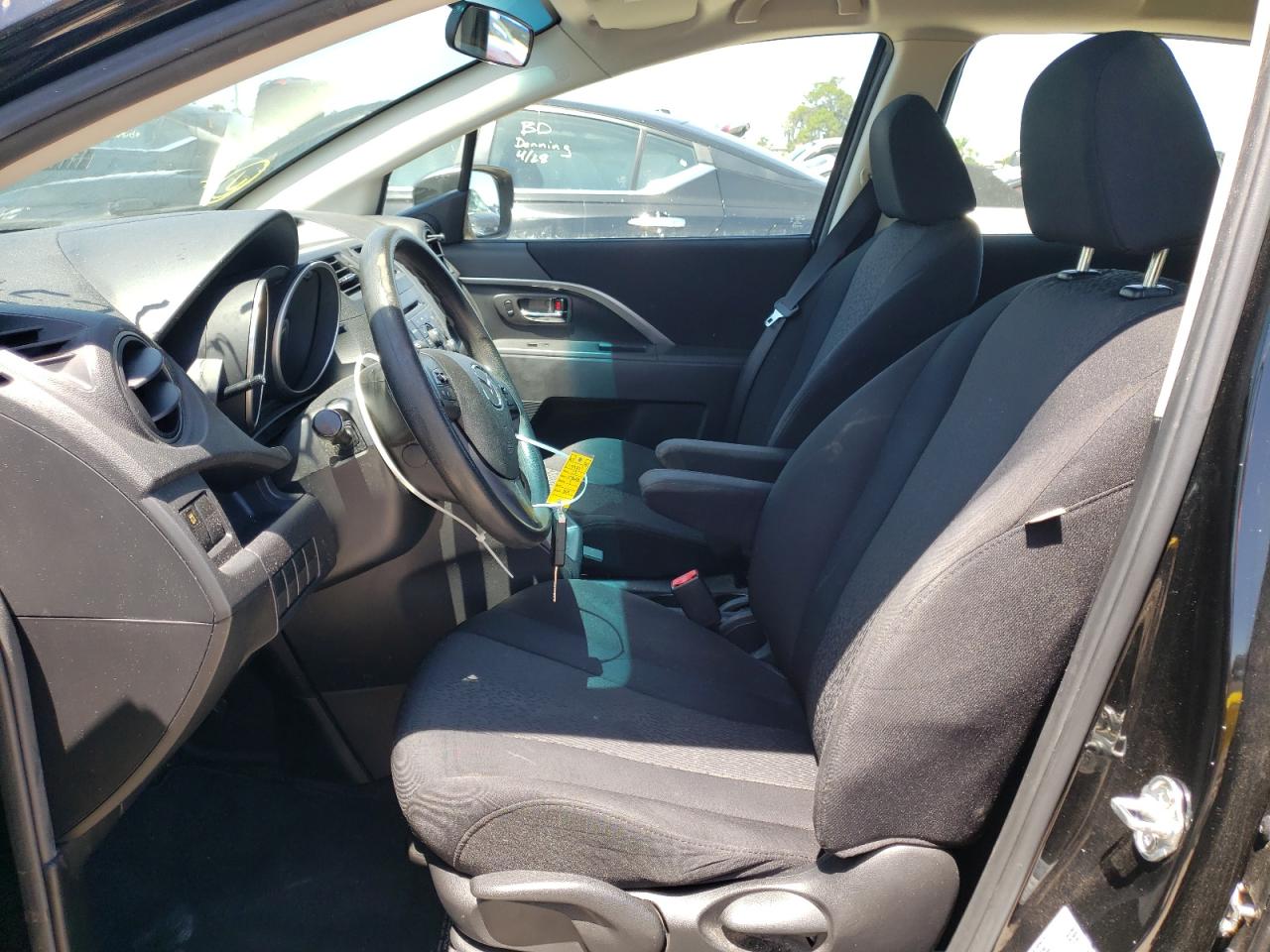 Photo 5 from auction – 2012 MAZDA 5 with VIN JM1CW2BL0C0139807