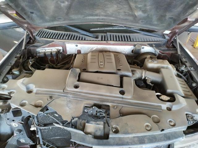 Photo 7 from auction – 2012 LINCOLN NAVIGATOR with VIN 5LMJJ2H51CEL07156