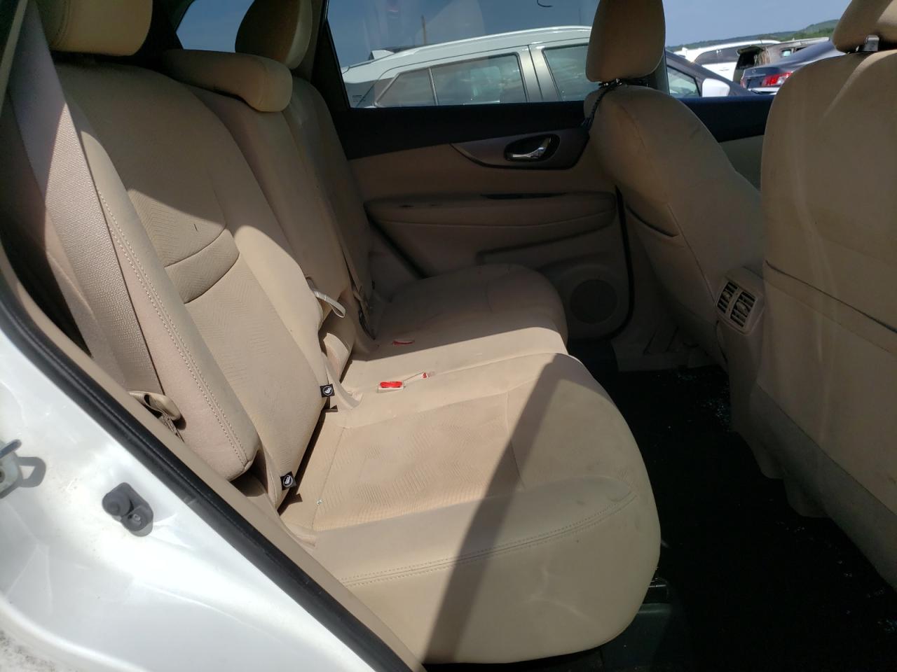Zdjęcie 6 z aukcji – 2016 NISSAN ROGUE S z VIN KNMAT2MTXGP623073