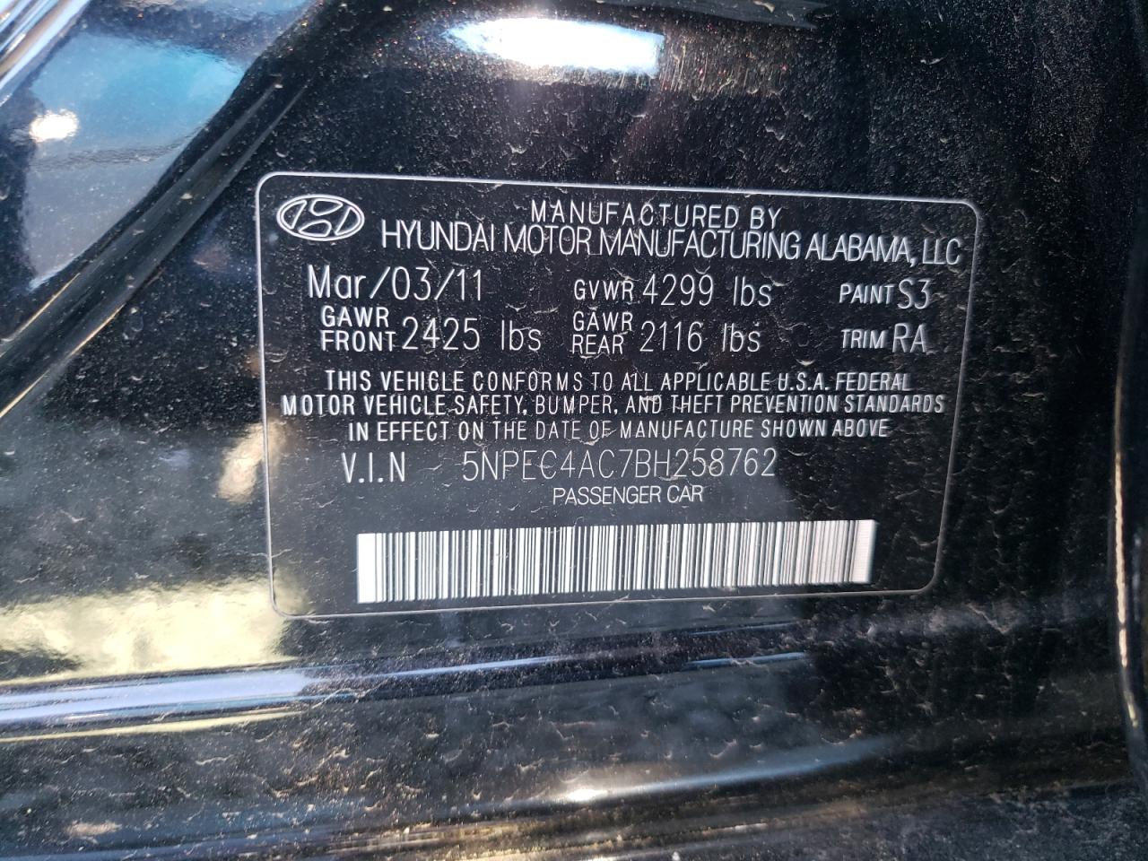 Photo 10 from auction – 2011 HYUNDAI SONATA SE with VIN 5NPEC4AC7BH258762