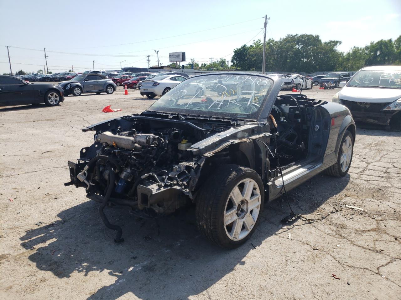 Photo 2 from auction – 2004 AUDI TT with VIN TRUTC28N941013948