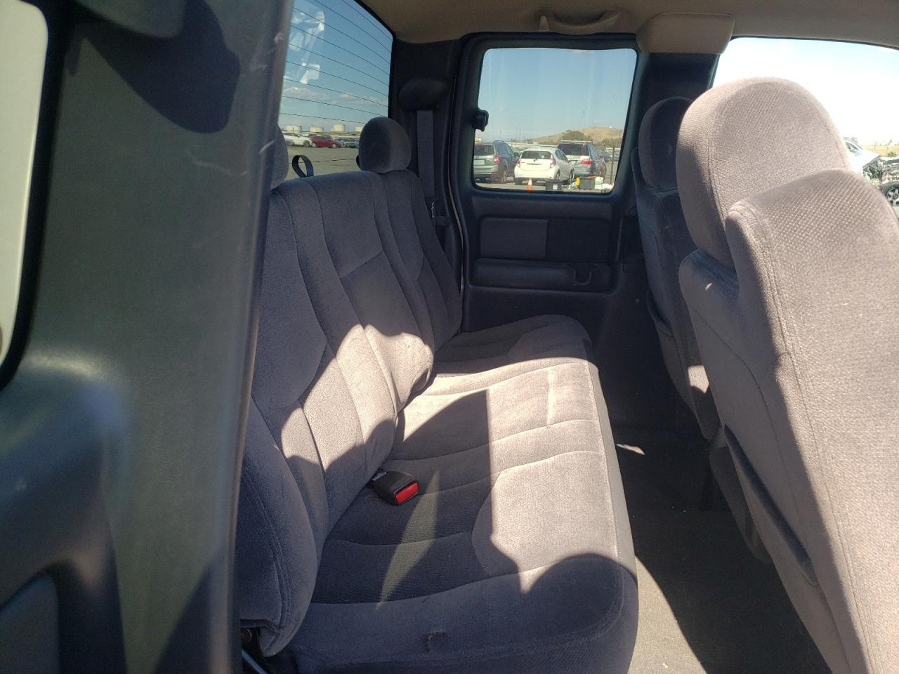 صورة رقم 6 من المزاد - 2004 GMC NEW SIERRA مع VIN 2GTEC19T741322113