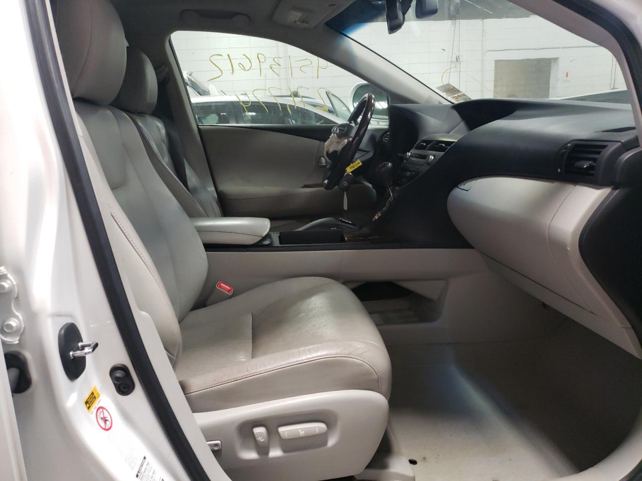 Photo 5 from auction – 2010 LEXUS RX 350 with VIN 2T2BK1BA6AC022750